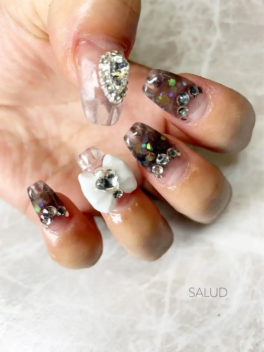 ネイル ハンドネイル Nail Salon SALUDのネイルデザイン