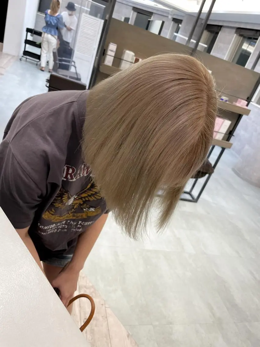 ショート ヘアカラー Loob.TOKYO MIYA🌈のヘアスタイル