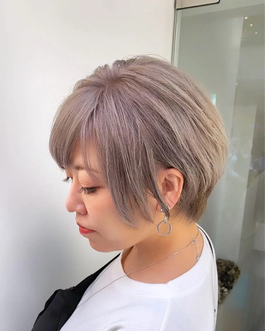 ショート カラー パーマ ヘアアレンジ メンズ まつげと眉 Meliaのマツエク・マツパデザイン