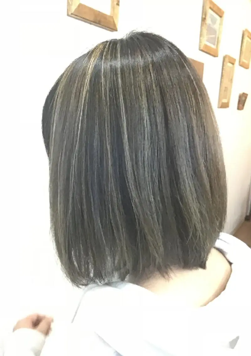 ミディアム カラー ブリーチ ヘアカラー&縮毛矯正 STAR☆RIVERのヘアスタイル