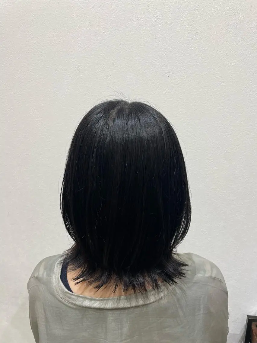 ミディアム ウルフカット カット ナチュラルカラー 児玉優香のヘアスタイル