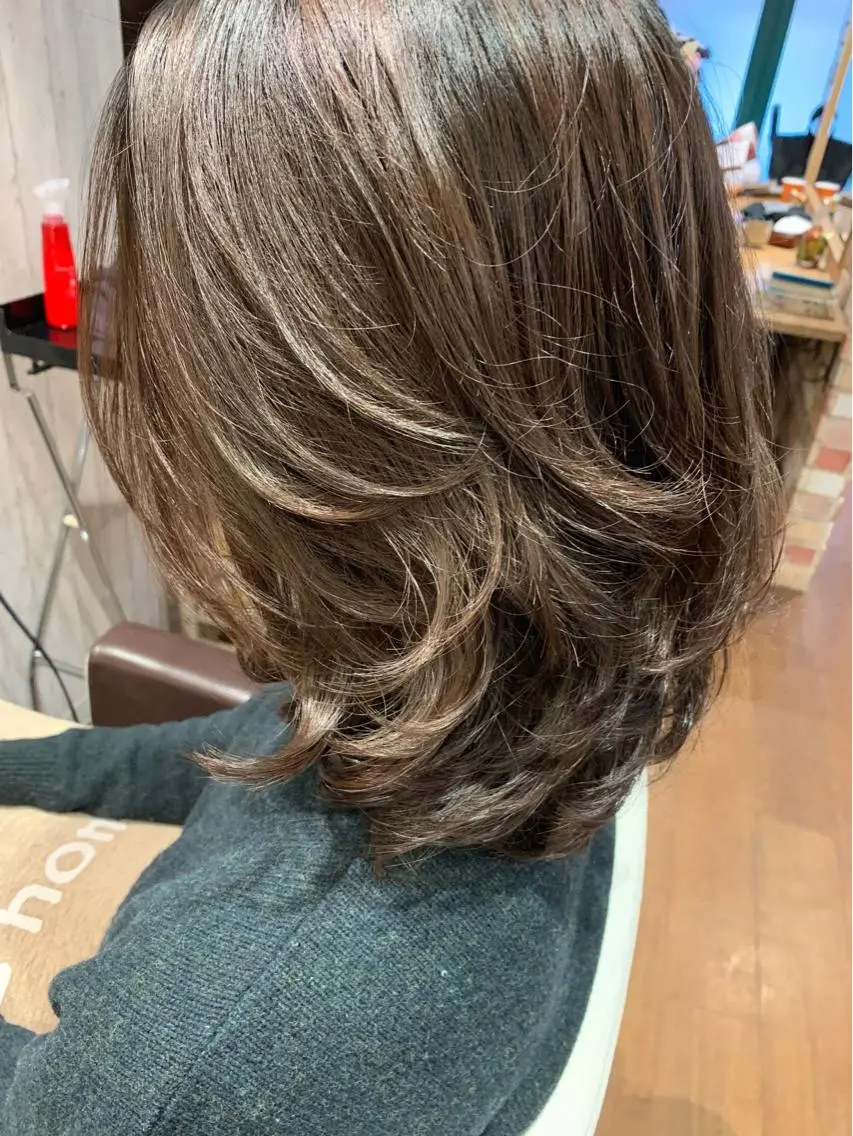 ミディアム カラー ヘアアレンジ カット ヘアカラー 櫻井 音和のヘアスタイル