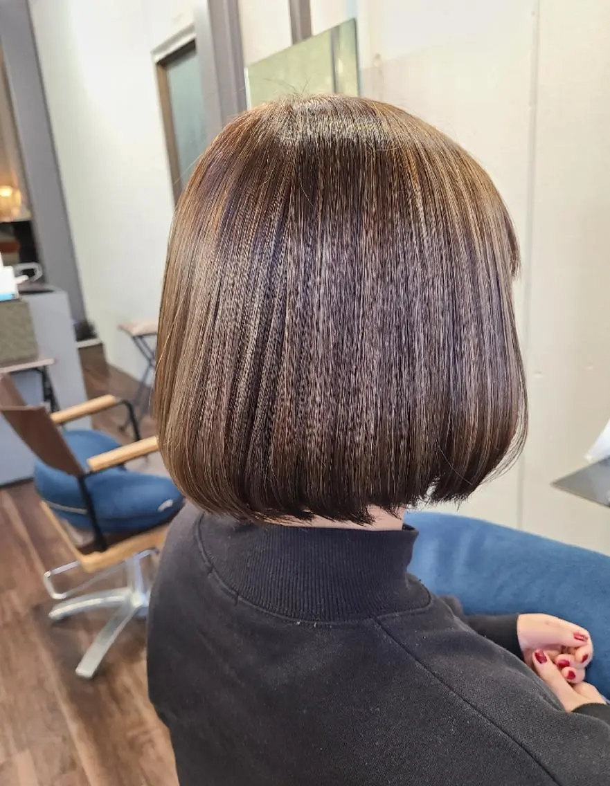 ショート カラー ヘアアレンジ ワンレンボブ ブリーチ グレージュ ハイライトカラー ボブ カット ヘアカラー トリートメント terra✂️川嶋 大輔のヘアスタイル