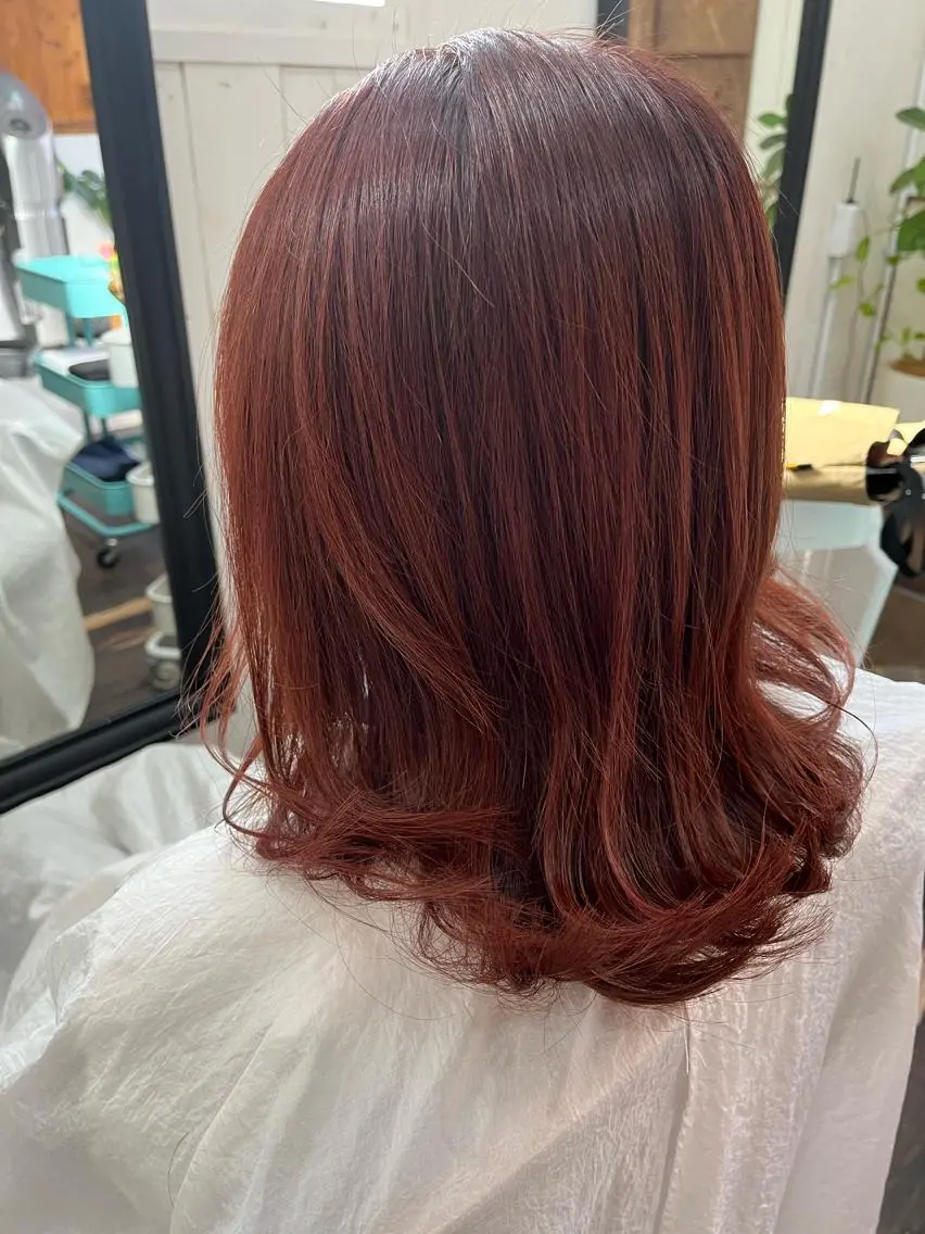 ミディアム 紙屋 隼人のヘアスタイル