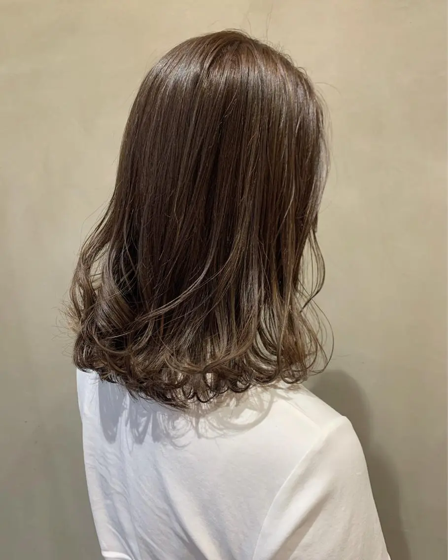 セミロング カラー ヘアアレンジ 髪質改善支持率 No. 1✨mayuのヘアスタイル