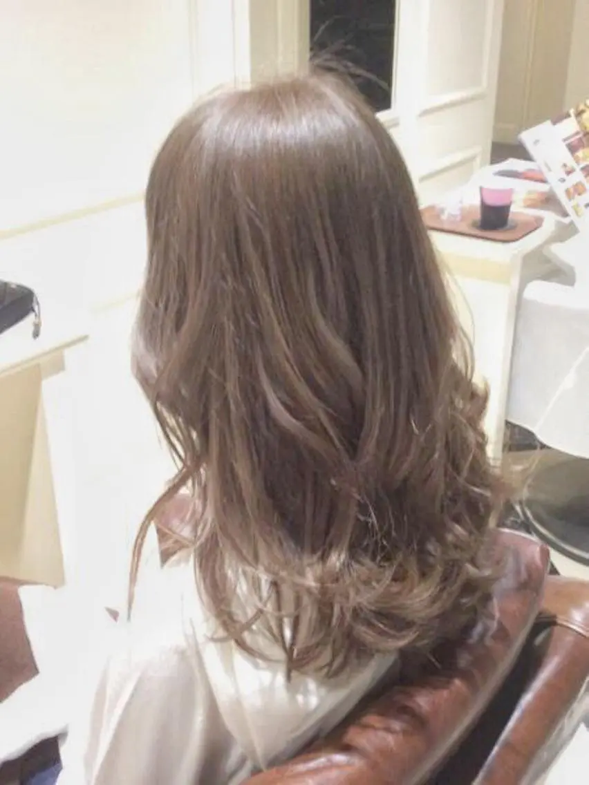 ロング カラー ベージュカラー 髪質改善✨カラー特化 サロン🎨平尾晃一のヘアスタイル