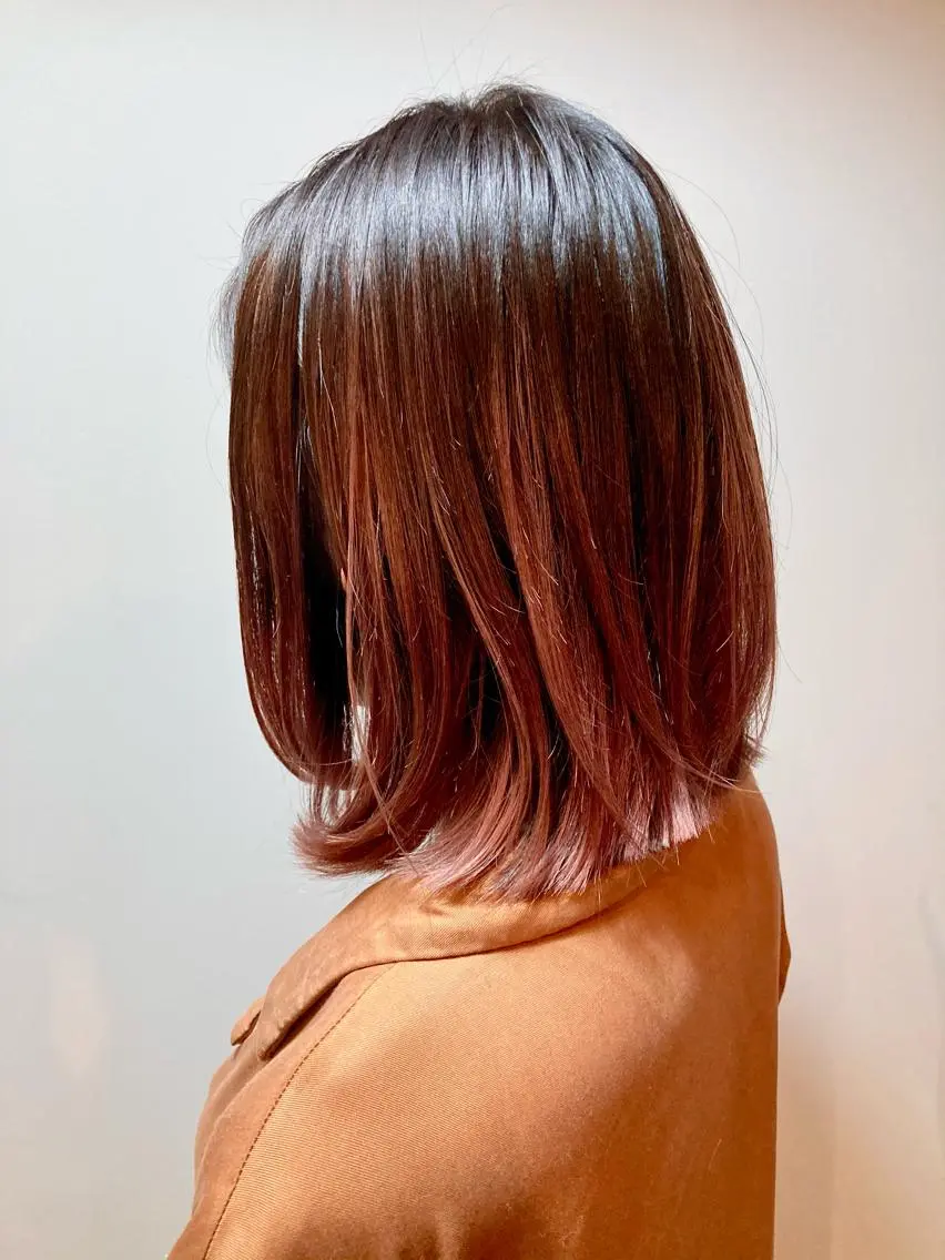 ミディアム レイヤーカット タカツド ユウキのヘアスタイル