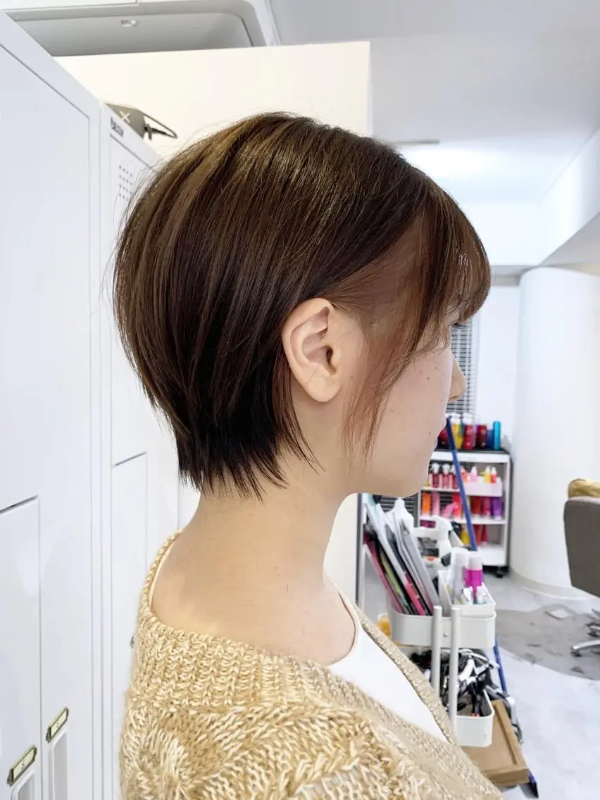 ショート ショートボブ ボブ ショートヘア レイヤー×縮毛矯正 深見 拓のヘアスタイル