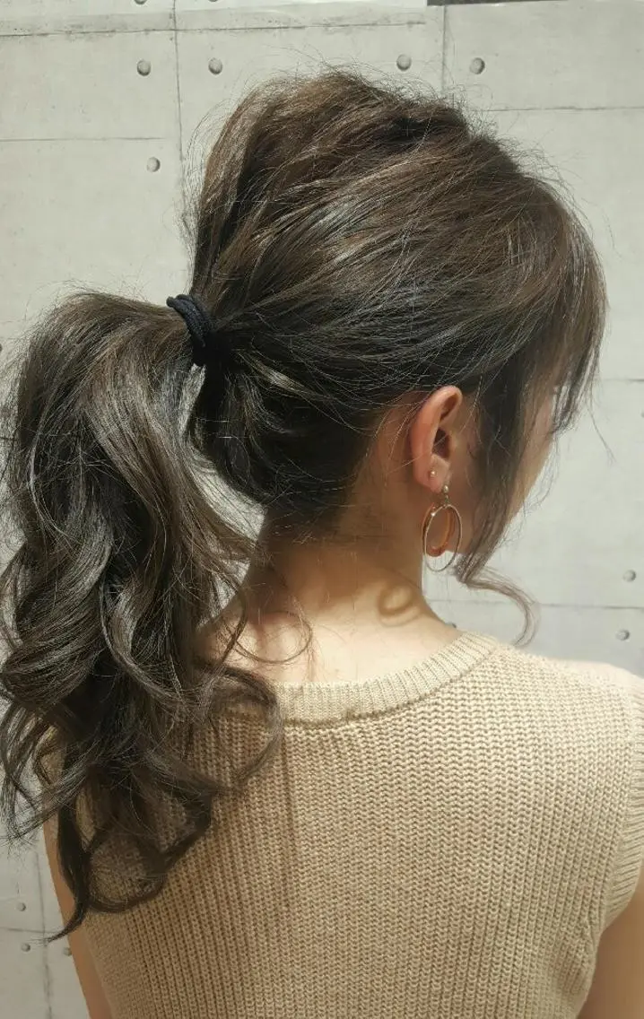 ロング カラー ヘアアレンジ アッシュ 秋山 幸太のヘアスタイル
