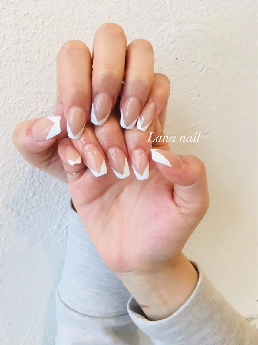 ネイル フレンチネイル ハンドネイル Lana nailのネイルデザイン