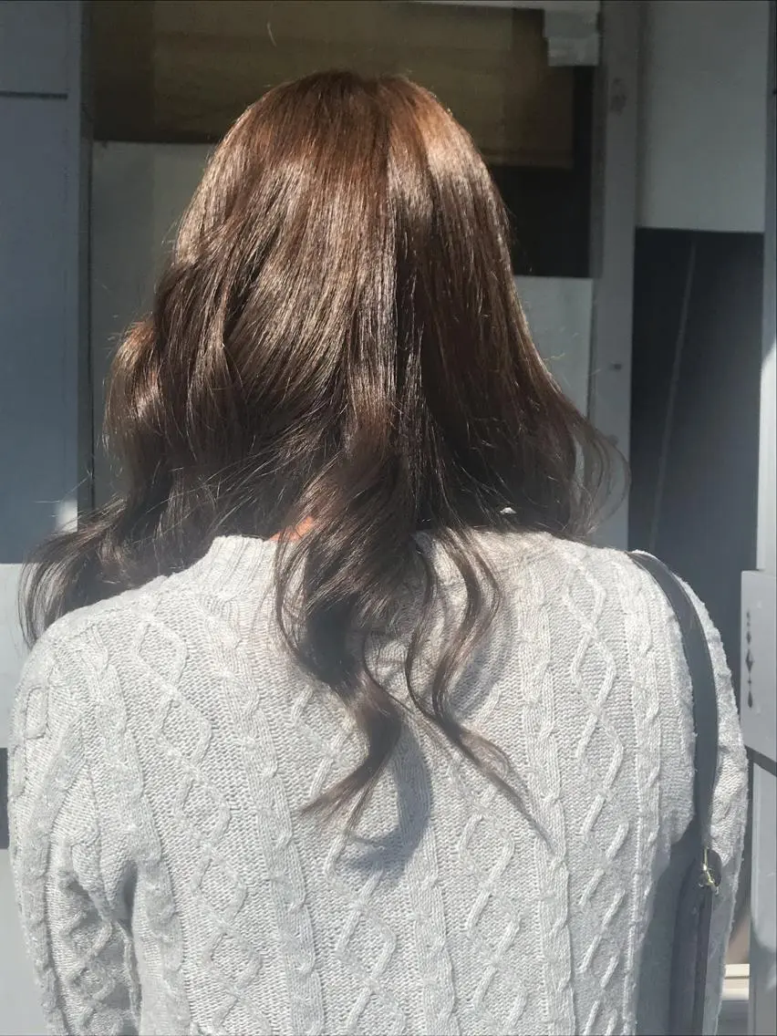 セミロング 中本 愛理のヘアスタイル