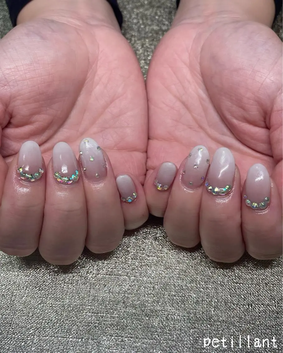ネイル アートネイル 卒業式 nail salon petillantのネイルデザイン