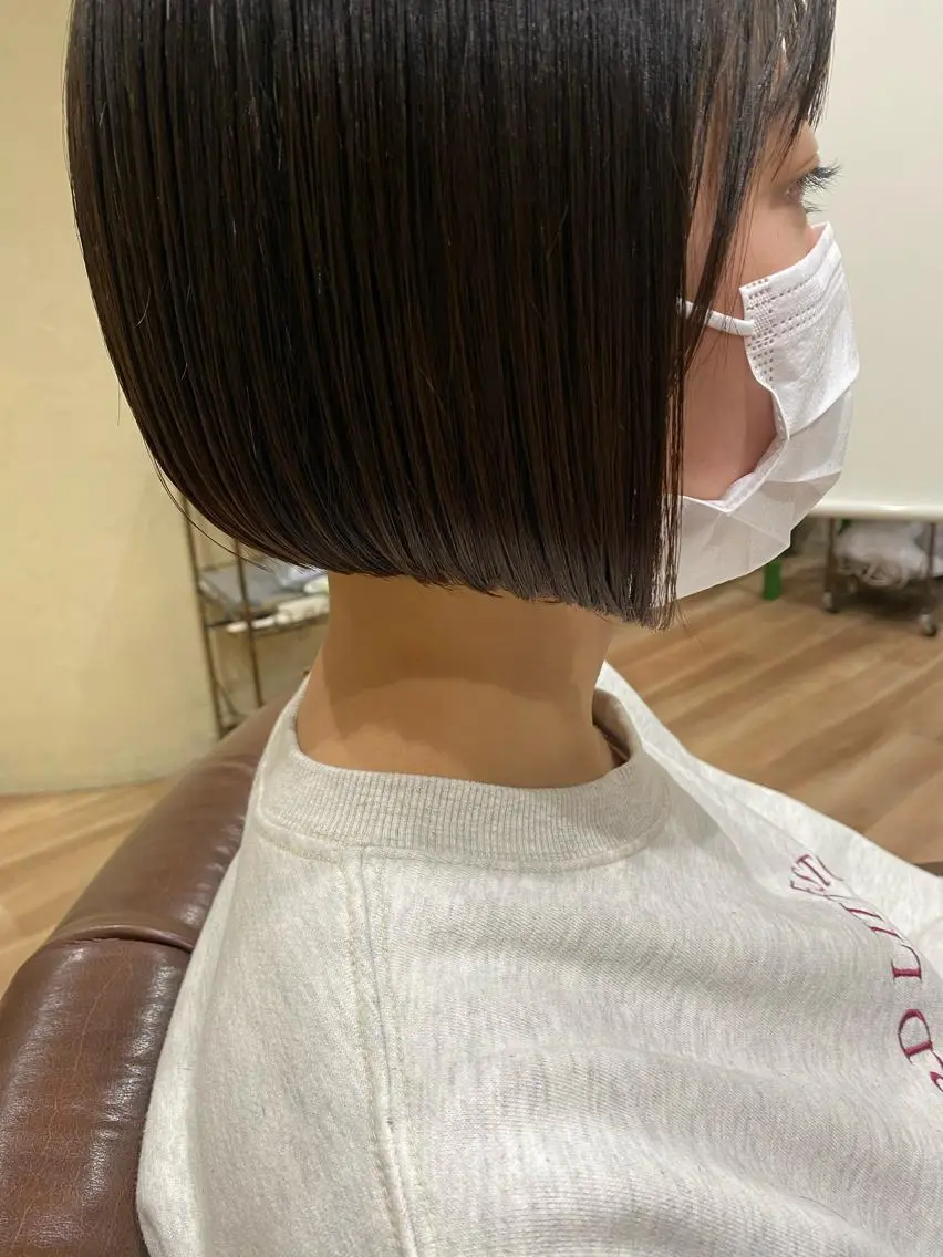 ショート 前下がりボブ ボブ 東田 恋のヘアスタイル