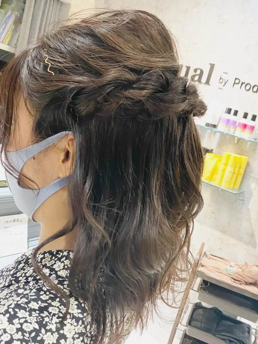 ミディアム アイリスト 蓑島伶奈の眉毛・アイブロウイメージ