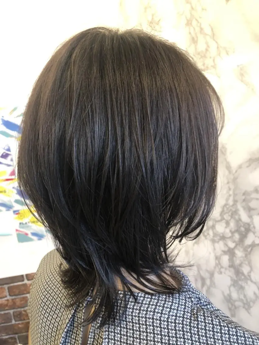 ミディアム ウルフカット 東中野🥇美容室 FLOW東中野店のヘアスタイル