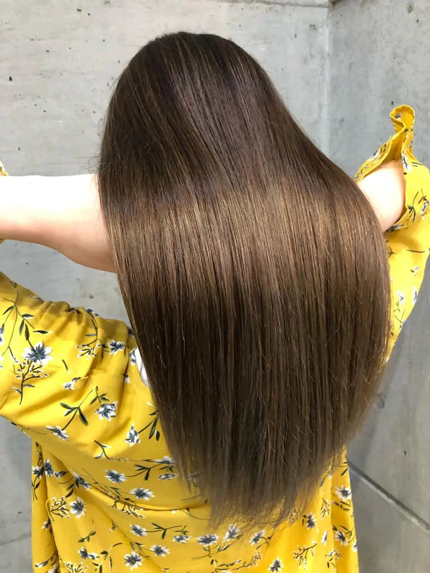 ロング カラー バレイヤージュ ベージュカラー ホワイトベージュ 髪質改善 レイヤーカット 大栗 佑也  髪質改善のヘアスタイル