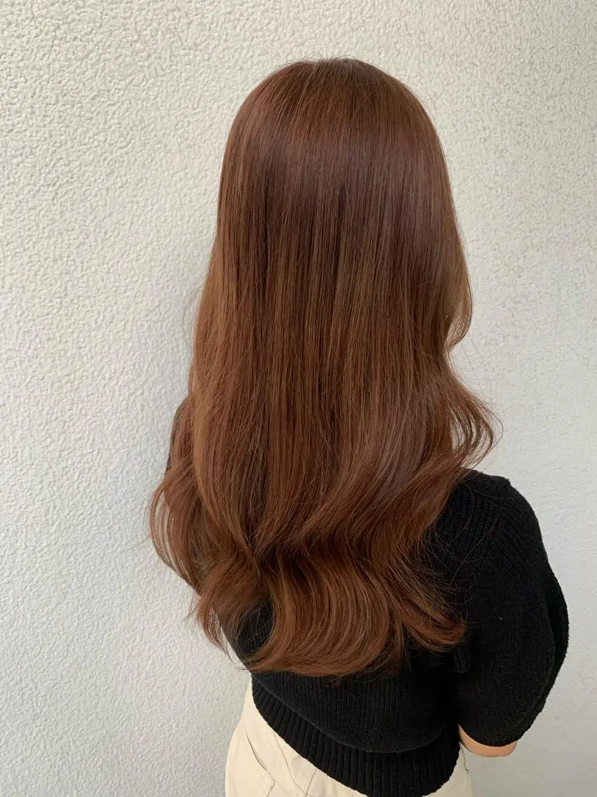 ロング カラー 平尾 樹里のヘアスタイル