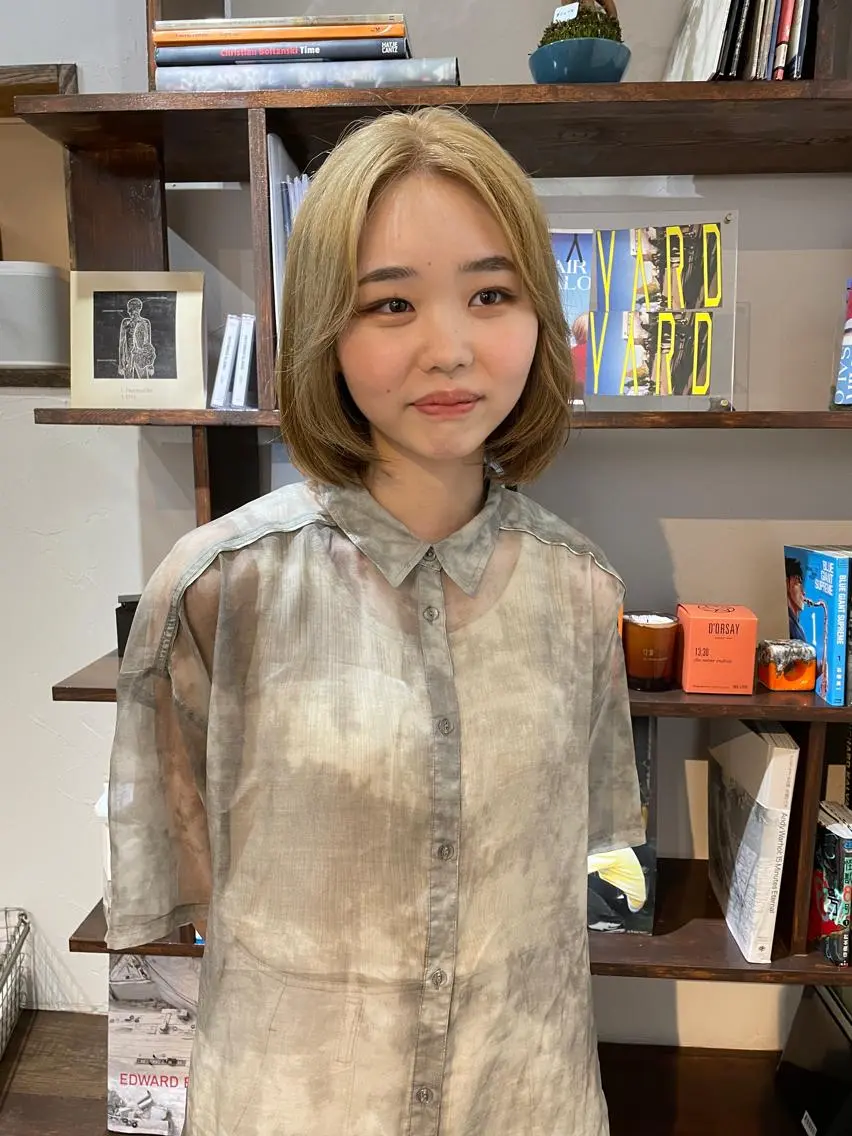 ショート カラー 高橋 愛美のヘアスタイル