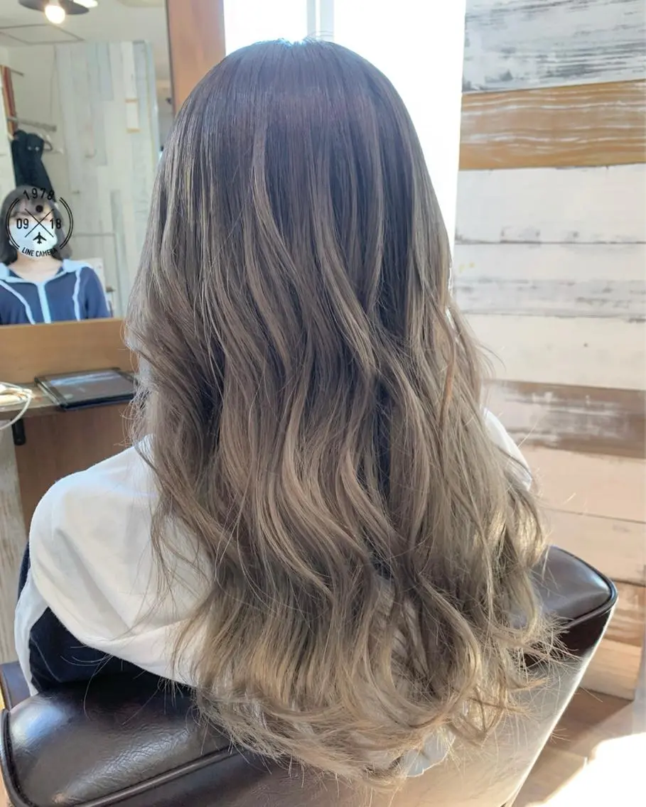 カラー ✂︎ 艶カラー /透明感カラーのヘアスタイル