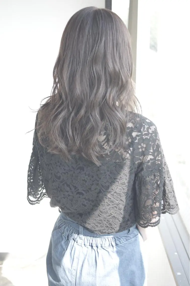 セミロング カラー 🌈ディレクター🌈 徳松優希のヘアスタイル