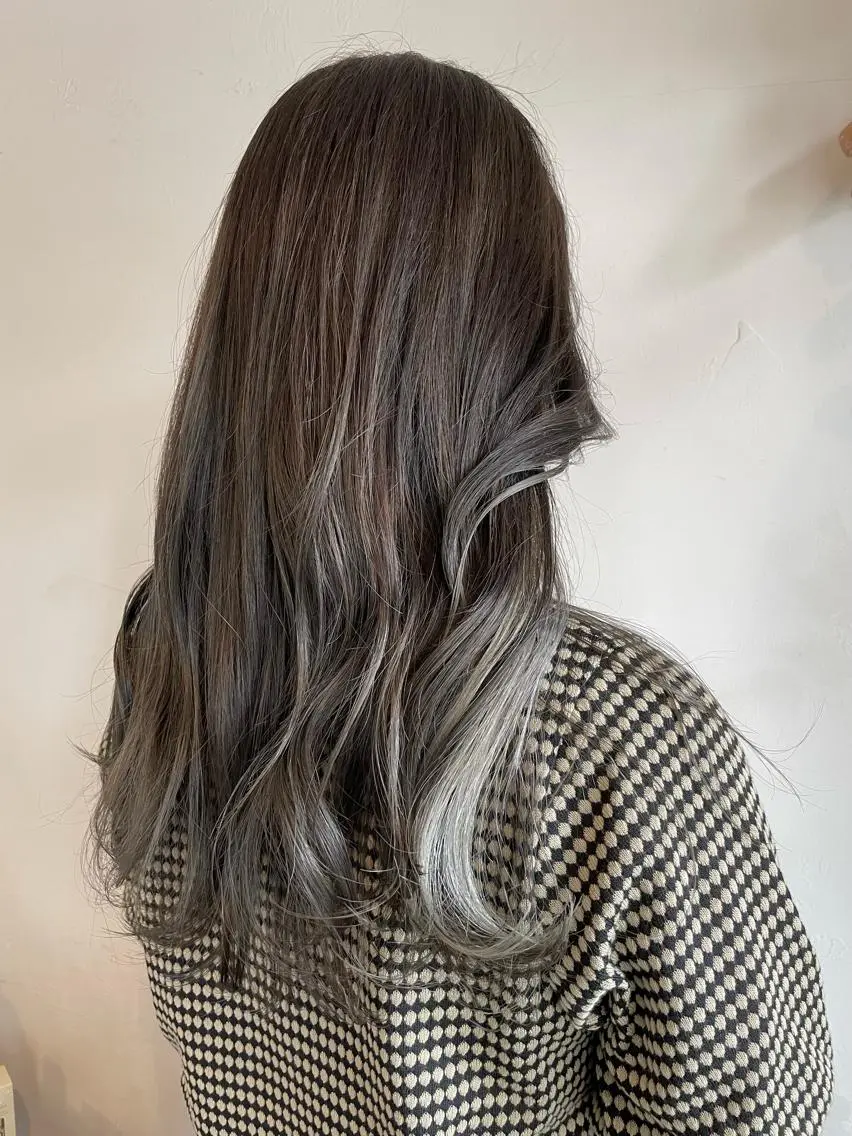 ロング カラー ヘアカラー トリートメント AKALA HAIR 西宮店 Juriのヘアスタイル