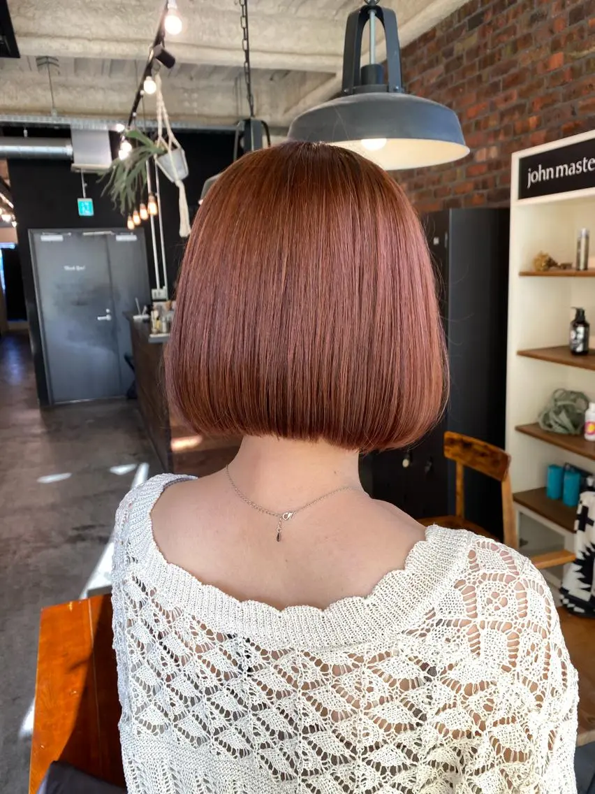 ショート カラー ブリーチ ブリーチなしカラー オレンジ the BRIDGE 加藤みのりのヘアスタイル
