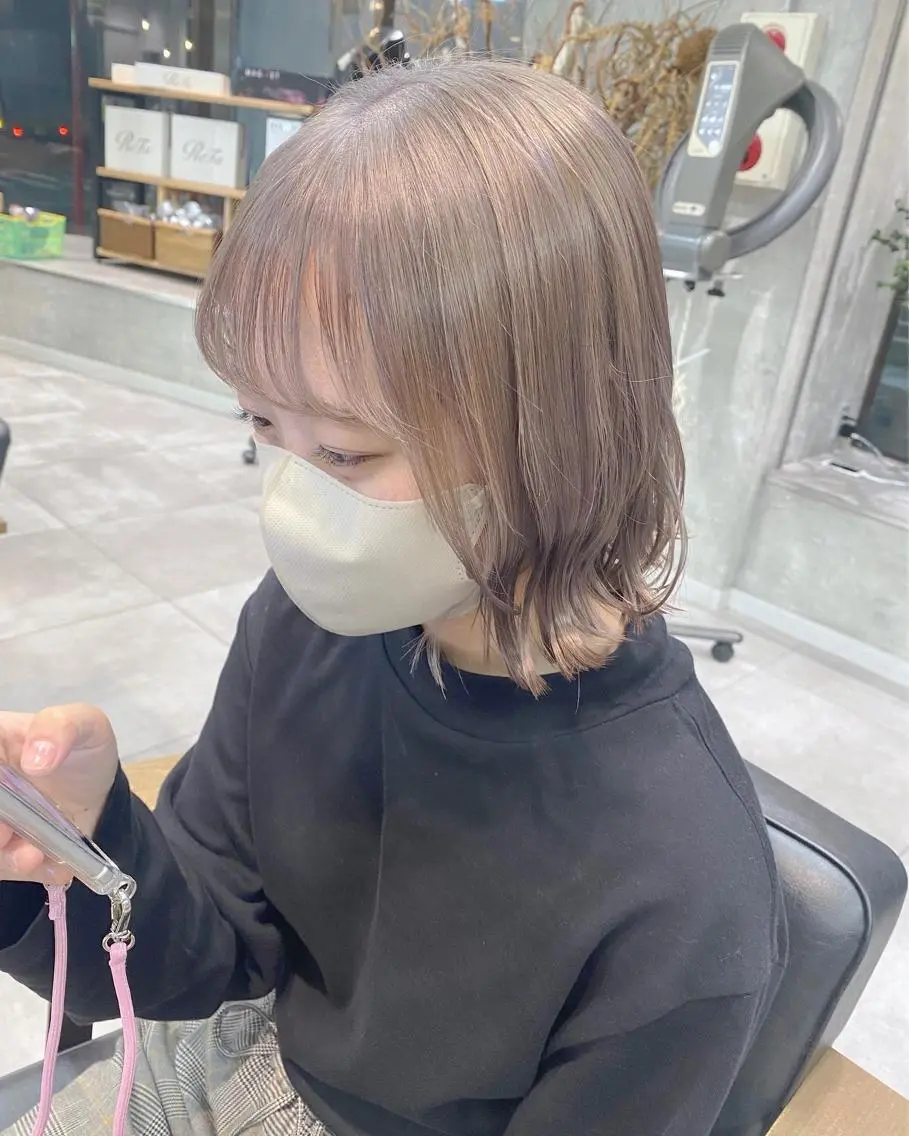 ショート カラー ベージュカラー ミルクティーベージュ ヘアカラー トリートメント ブリーチ/髪質改善 🍀MASAKiのヘアスタイル