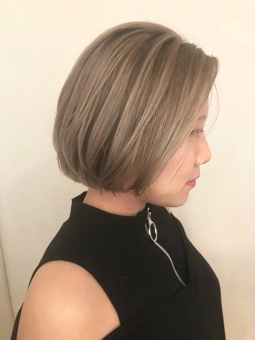 ショート カラー ハイトーンカラー ショートヘア 竹内啓太 ボブのヘアスタイル