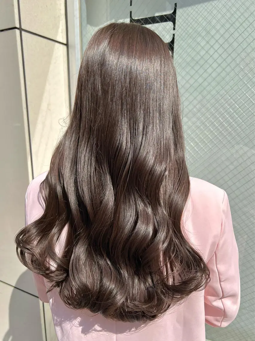 ロング カラー ベージュカラー グレージュ オリーブベージュ オリーブカラー オリーブグレージュ ヘアカラー トリートメント 艶髪 ♡Tomiyaのヘアスタイル