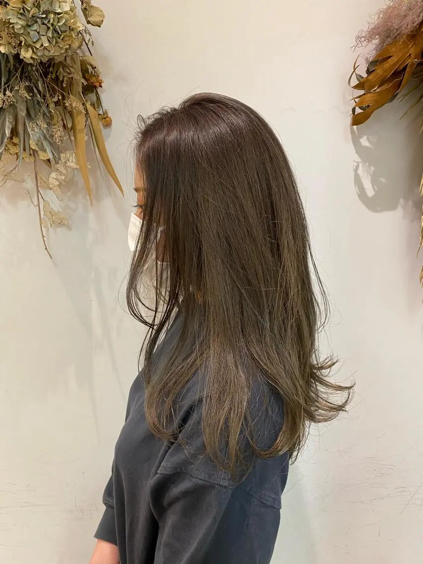 セミロング 🌷レイヤー縮毛/ 艶カラー/ami🌷のヘアスタイル