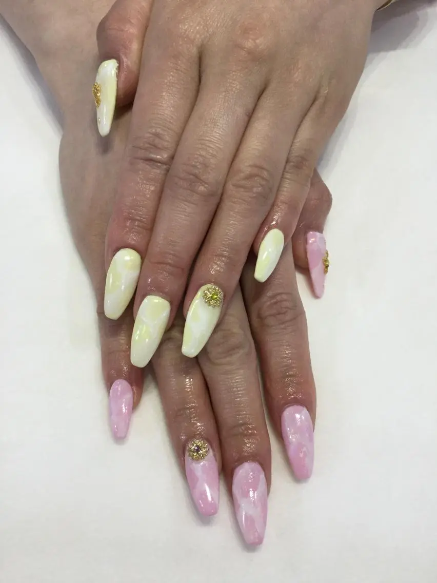 ネイル ハンドネイル saki. mのネイルデザイン