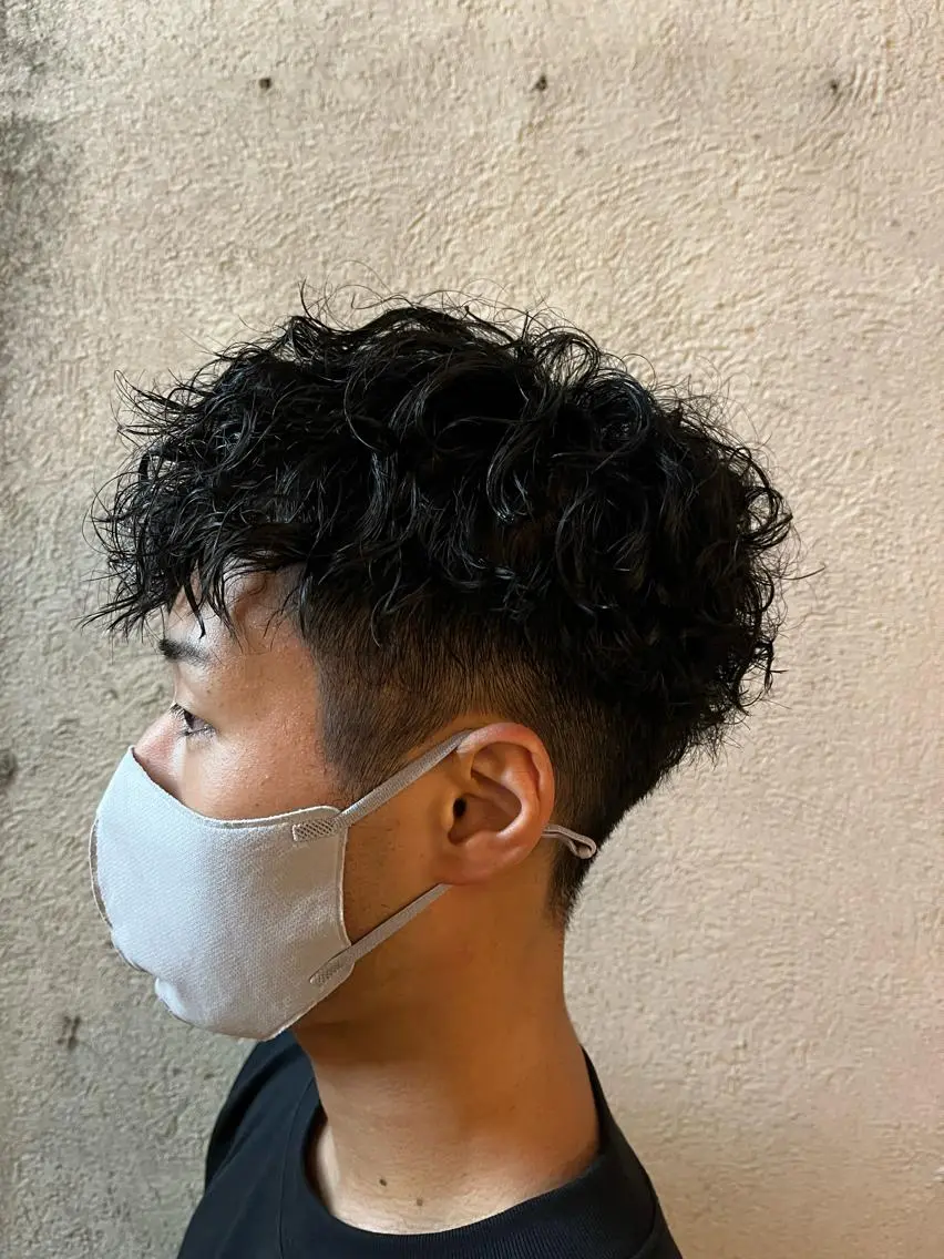 ショート パーマ メンズ カット パーマ トリートメント ヘアセット 🏆メンズヘア特化 🥇代表りんぺーのヘアスタイル