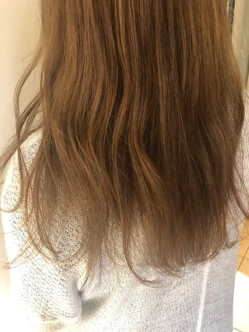 ロング カラー ベージュカラー ヘーゼル レイヤーカット 韓国hair ·͜· watanabeのヘアスタイル