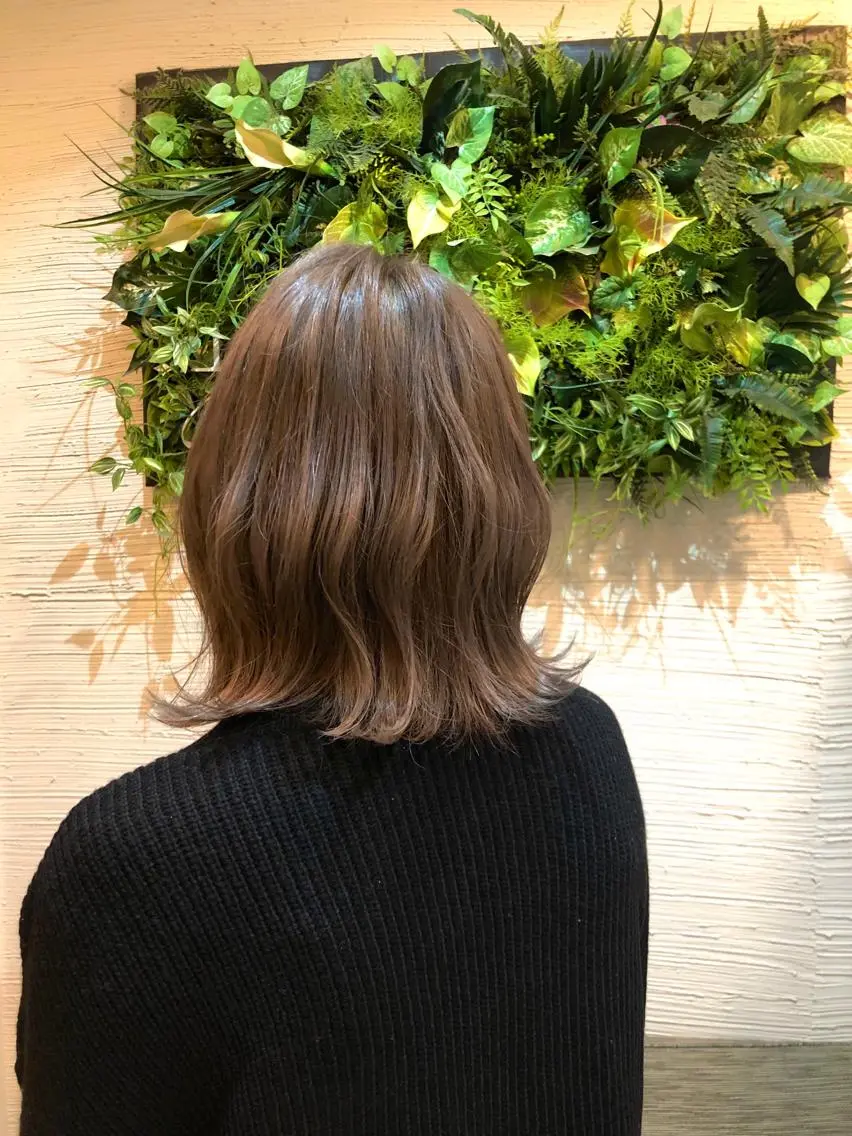 ミディアム カラー 🫧こおりやま なつみ🫧のヘアスタイル