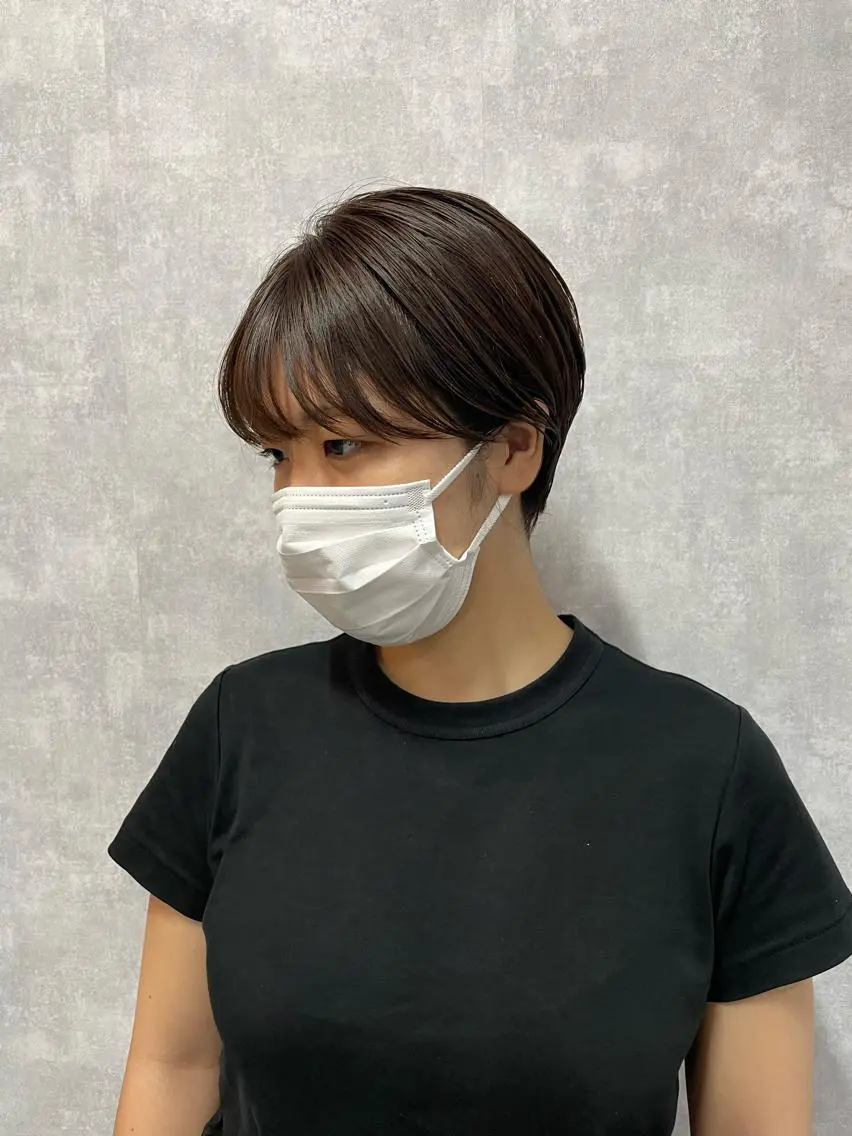 ショート 切りっぱなしボブ ショートボブ ハンサムショート 丸みショート アッシュ モテ髪/ボブ/ショー ト/アダチフウトのヘアスタイル
