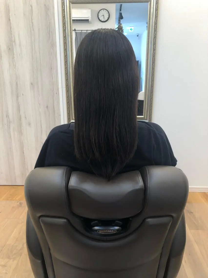 ロング ツノガイ エリのヘアスタイル