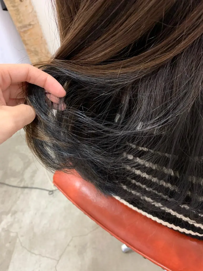 セミロング カラー ブルーカラー fio マナミのヘアスタイル