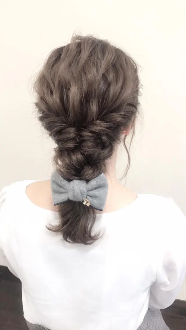 セミロング ヘアアレンジ ヘアセット 沢田 瞳のヘアスタイル