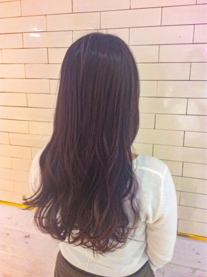 セミロング カラー ラベンダーカラー ラベンダーピンク ピンクカラー レイヤーカット× 髪質改善たもりのヘアスタイル