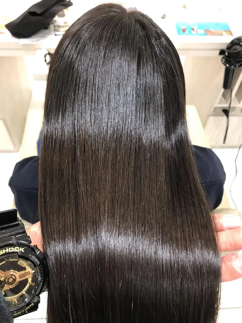 セミロング くせ毛 縮毛矯正 トリートメント トリートメント 🎗美髪艶髪🫧髪質 改善特化🥇菊地のヘアスタイル