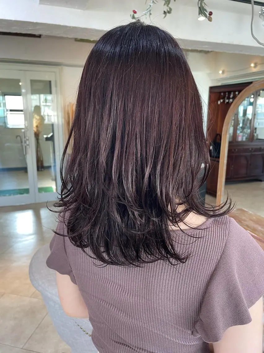 セミロング カラー ピンクカラー バイオレットカラー 髪質改善 カット ヘアカラー トリートメント すずき えりのヘアスタイル