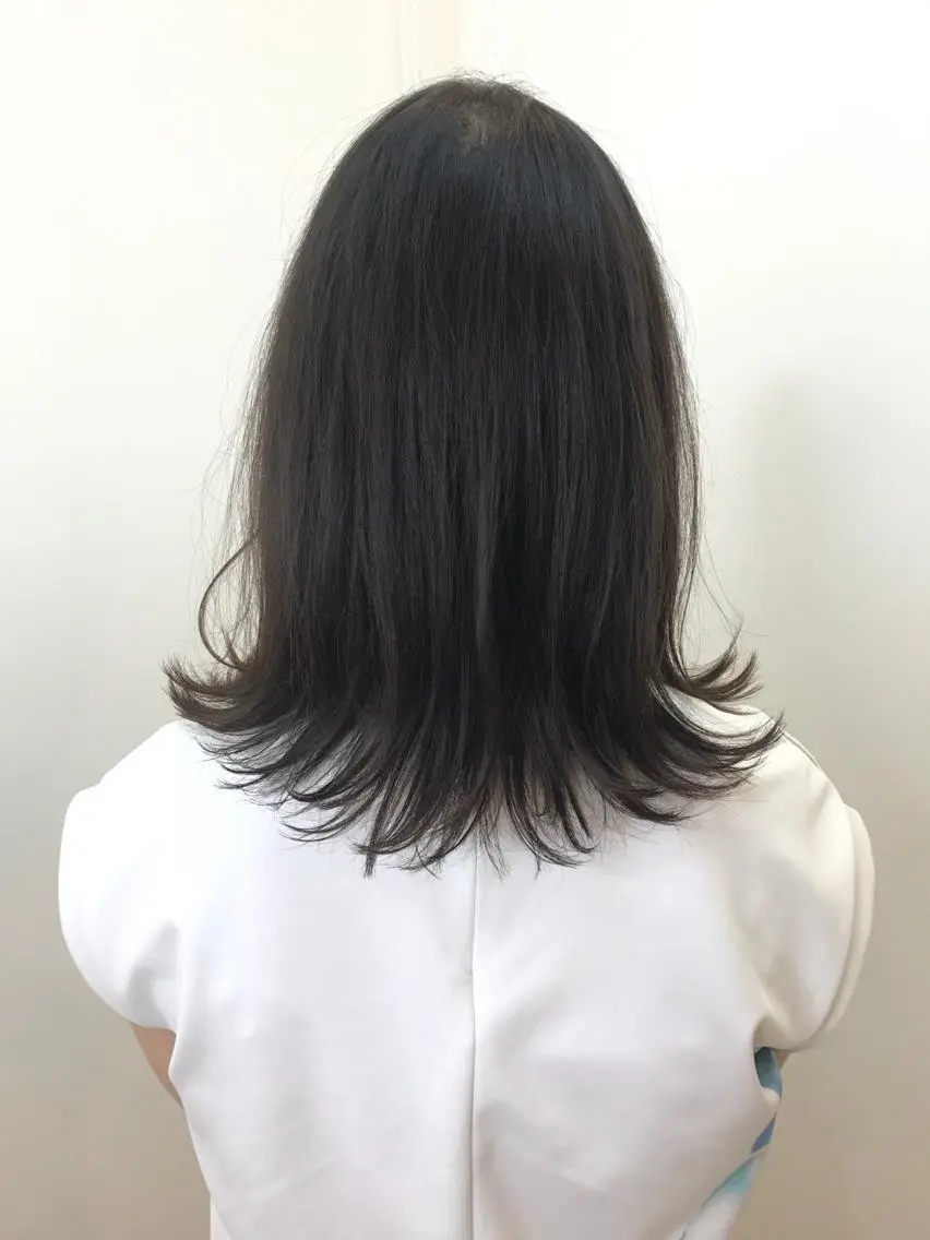 ミディアム カラー カット ヘアカラー 湯浅 了一のヘアスタイル