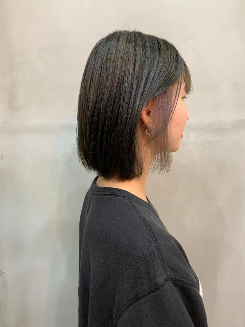 ショート カラー アッシュ バレイヤージュ ベージュカラー ブロンド ブルーカラー カット ヘアカラー レイヤーカット/ 艶カラー/RYOMAのヘアスタイル