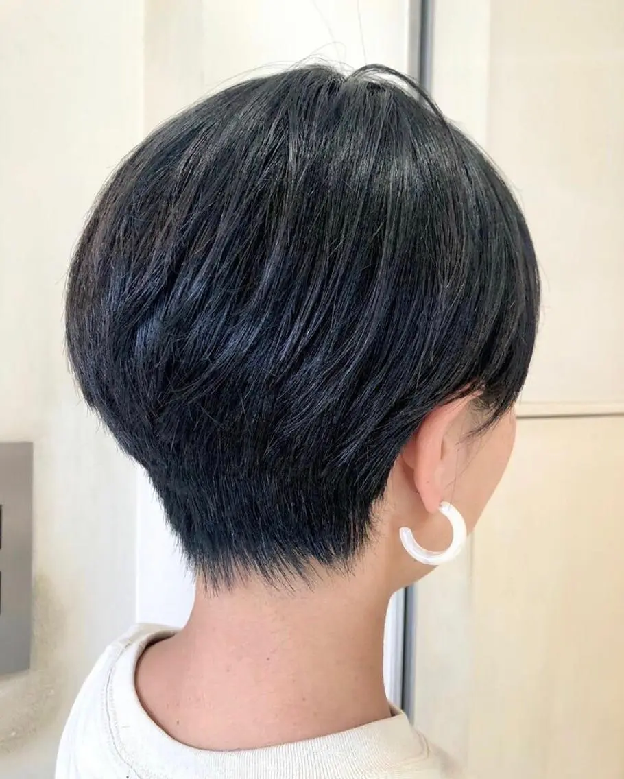 ショート 前田 菜奈子のヘアスタイル