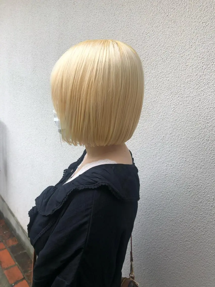 ショート カラー ブリーチカラーが人気 onnuのヘアスタイル
