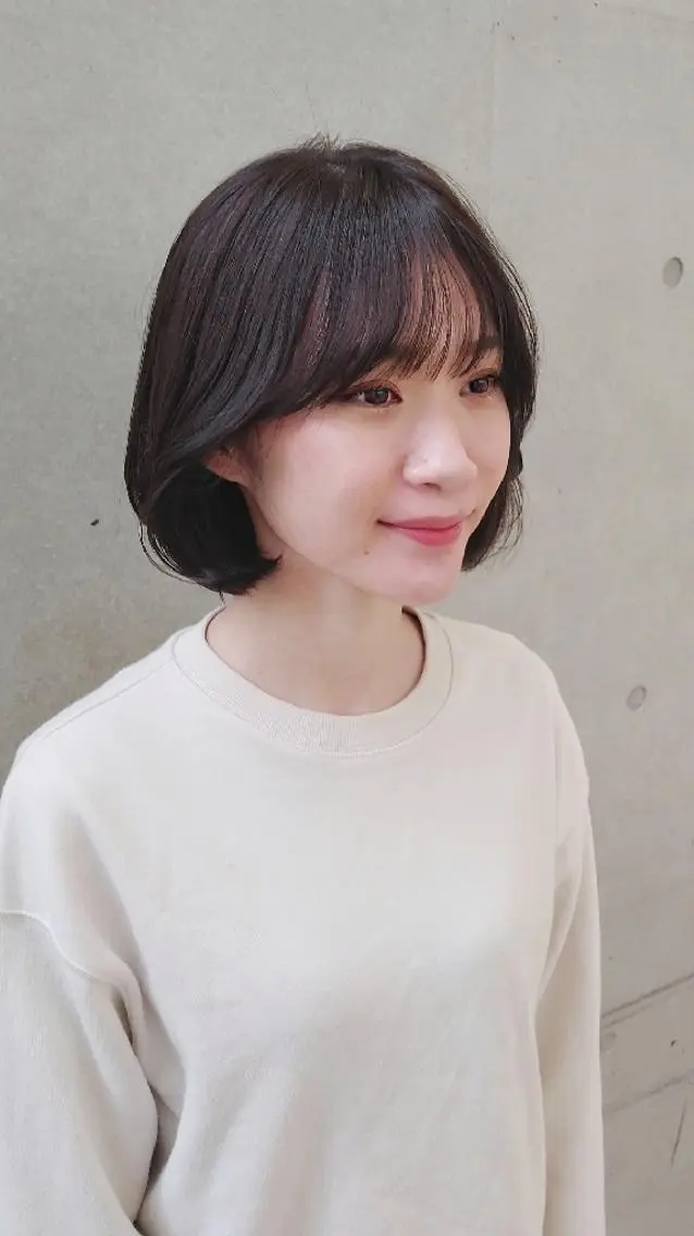 ショート ホリウチ ユキエのヘアスタイル