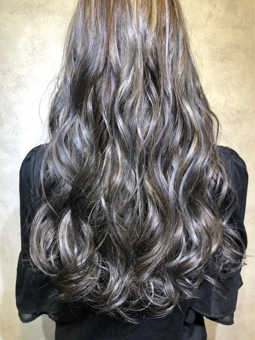 ロング ヘアカラー トリートメント 西村 雄二/エクステのヘアスタイル