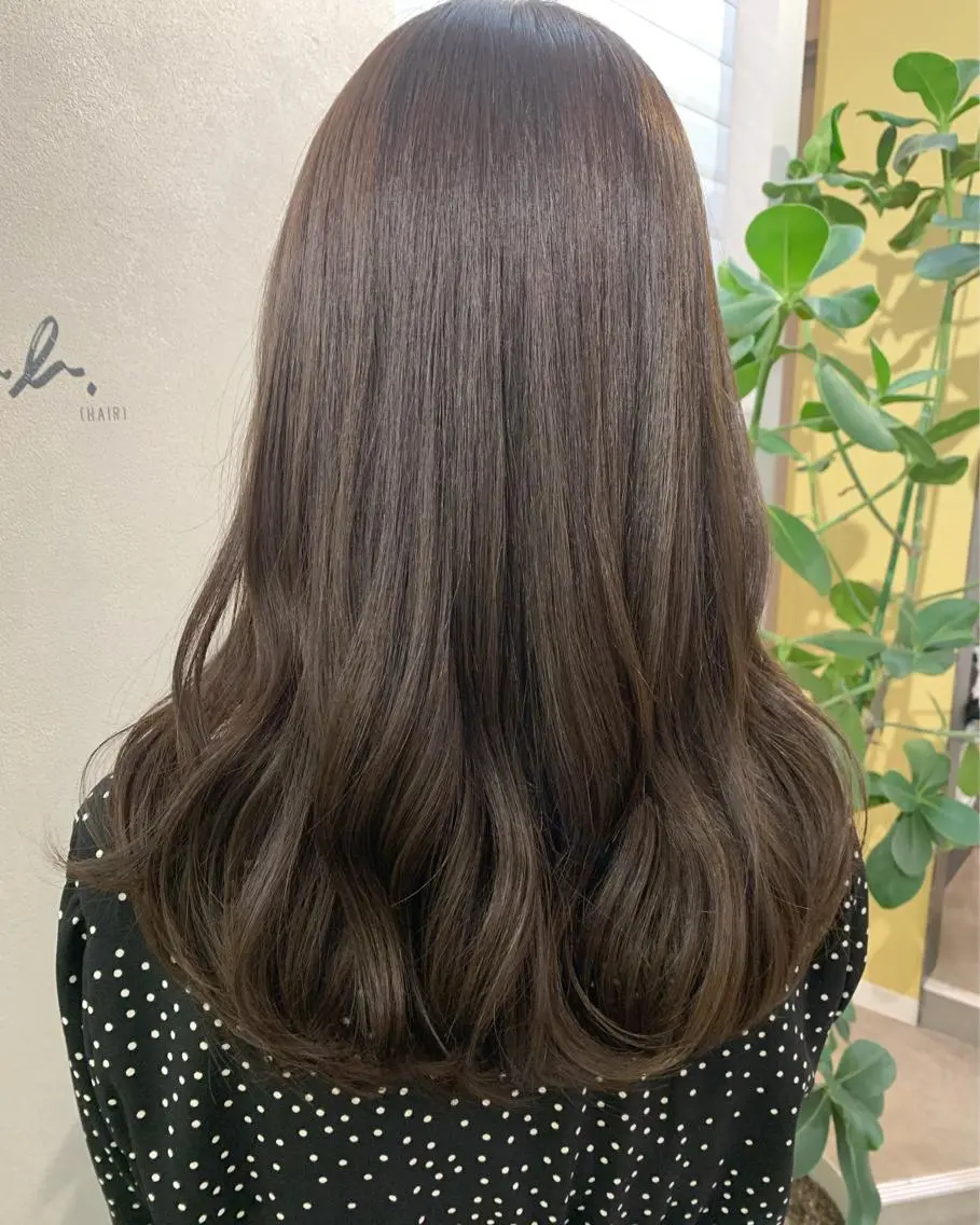 ロング カラー ベージュカラー hubhair レイヤー/透明感のヘアスタイル