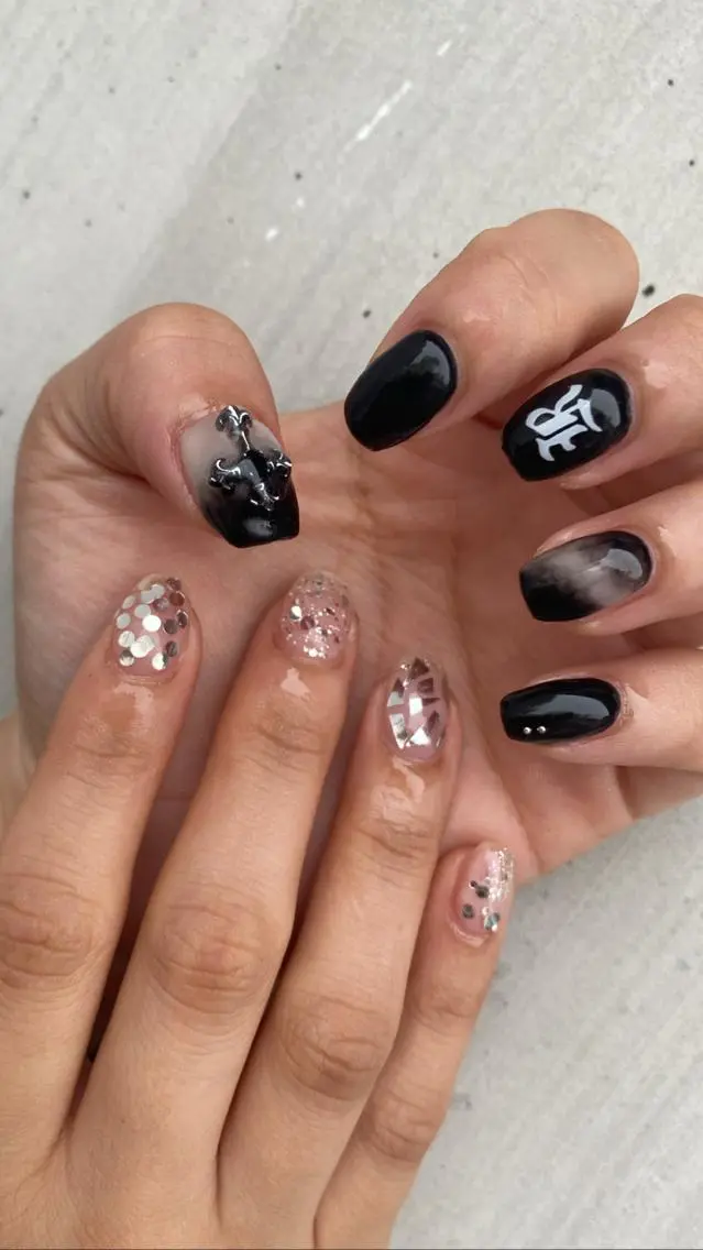 ショート カラー ネイル tetty nailsalonのネイルデザイン