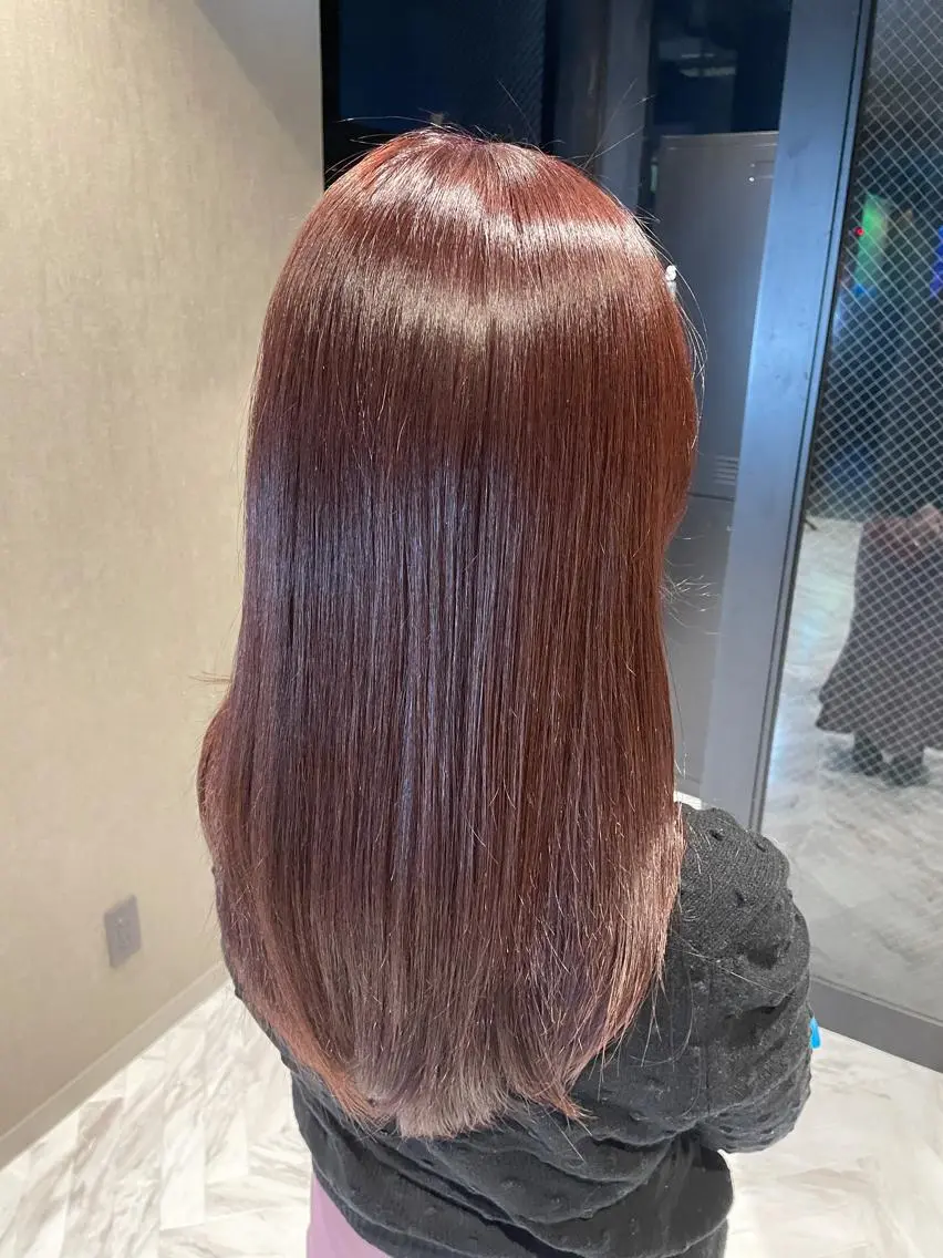 ロング カラー さと ちはるのヘアスタイル